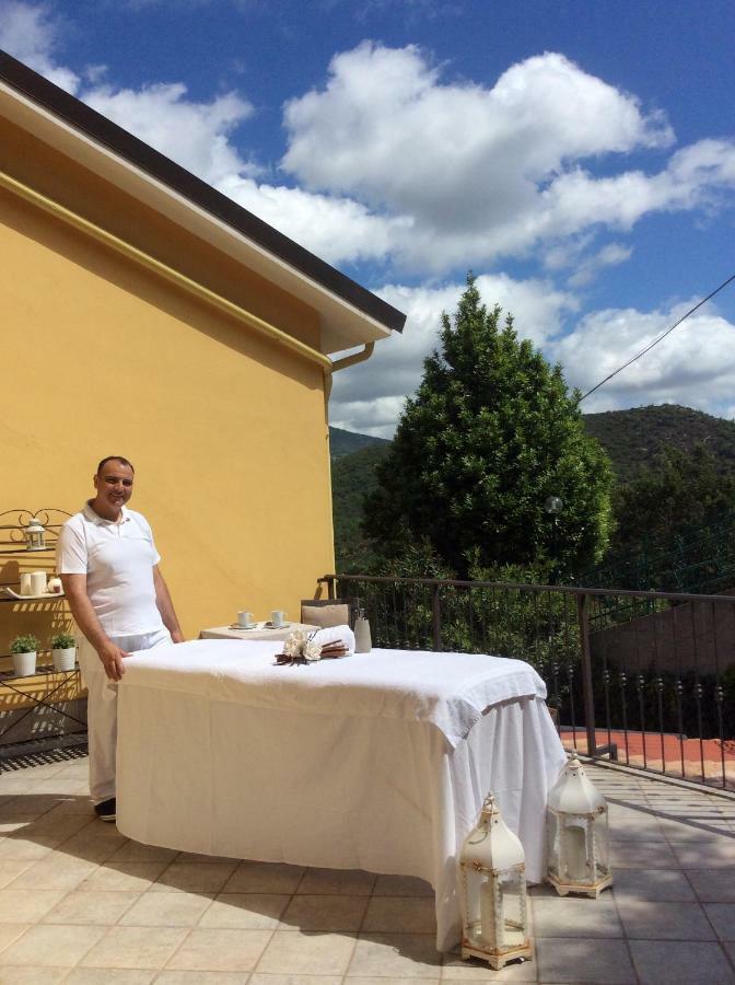 L'Acacia B&B Pietra Ligure Dış mekan fotoğraf