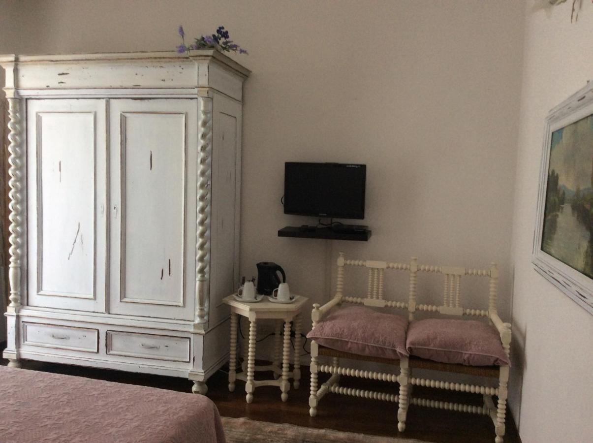 L'Acacia B&B Pietra Ligure Dış mekan fotoğraf